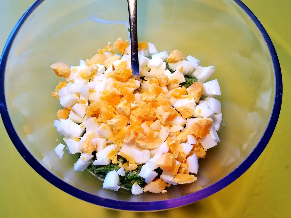 Schnittlauch-Salat mit Eiern ... - Rezept - Bild Nr. 5831