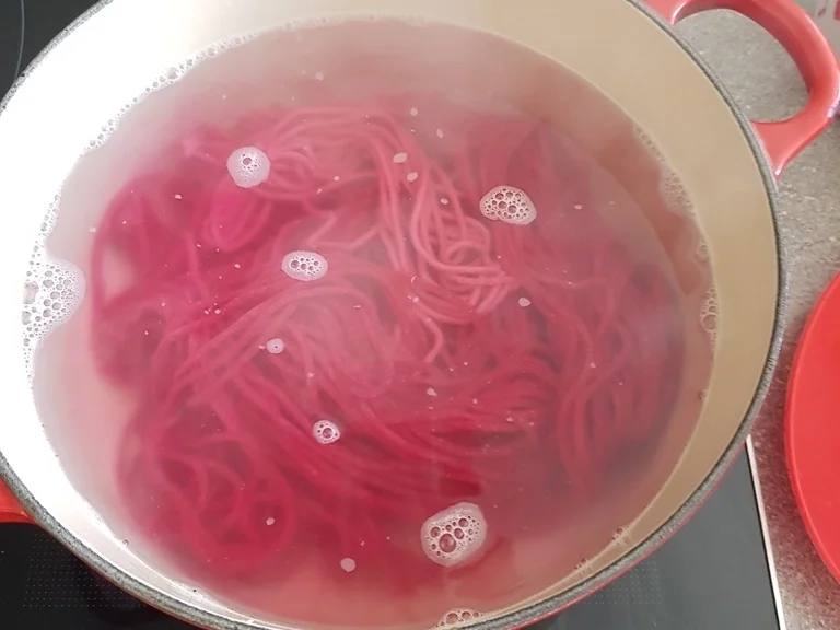 Spaghetti mit selbsthergestellter "Trüffelbutter" vom Sommertrüffel - Rezept - Bild Nr. 5834