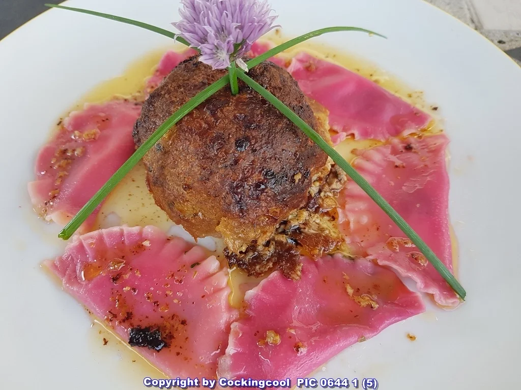 Ravioli (Rote Bete) mit Mozarella und Bärlauchemulsion - Rezept - Bild Nr. 5835