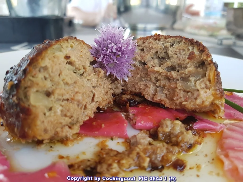 Ravioli (Rote Bete) mit Mozarella und Bärlauchemulsion - Rezept - Bild Nr. 5841