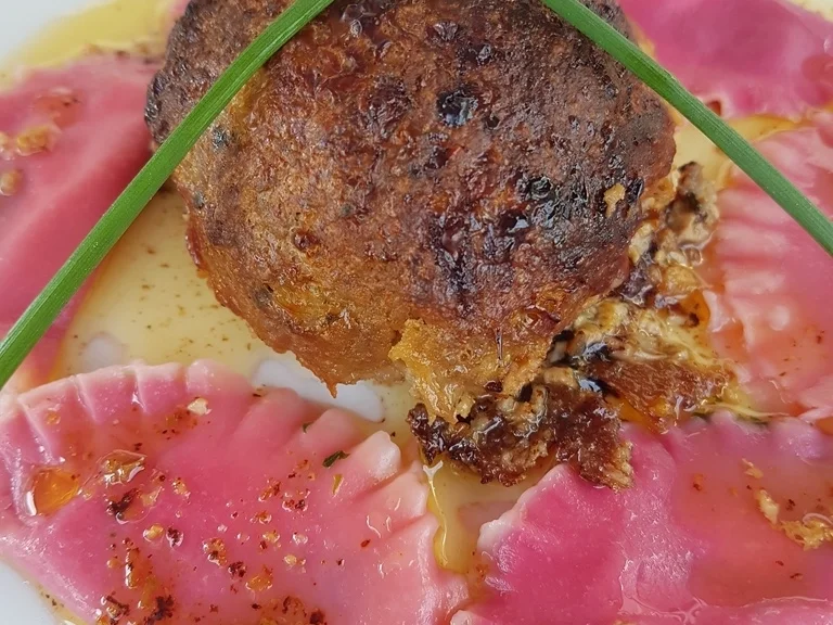 Ravioli (Rote Bete) mit Mozarella und Bärlauchemulsion - Rezept - Bild Nr. 5844