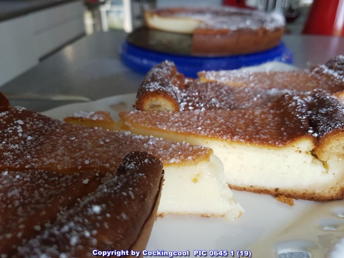 "Käsekuchen" mit Schokoladensirup als T(D)ropping - Rezept - Bild Nr. 5838