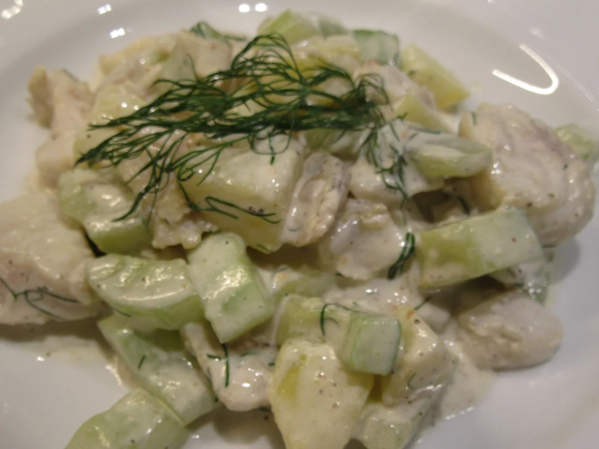 Rezept: Fisch: Zander mit Dill-Schmorgurken und Kartoffeln Bild Nr. 5835 Fisch: Zander mit Dill-Schmorgurken und Kartoffeln - Rezept - Bild Nr. 5835