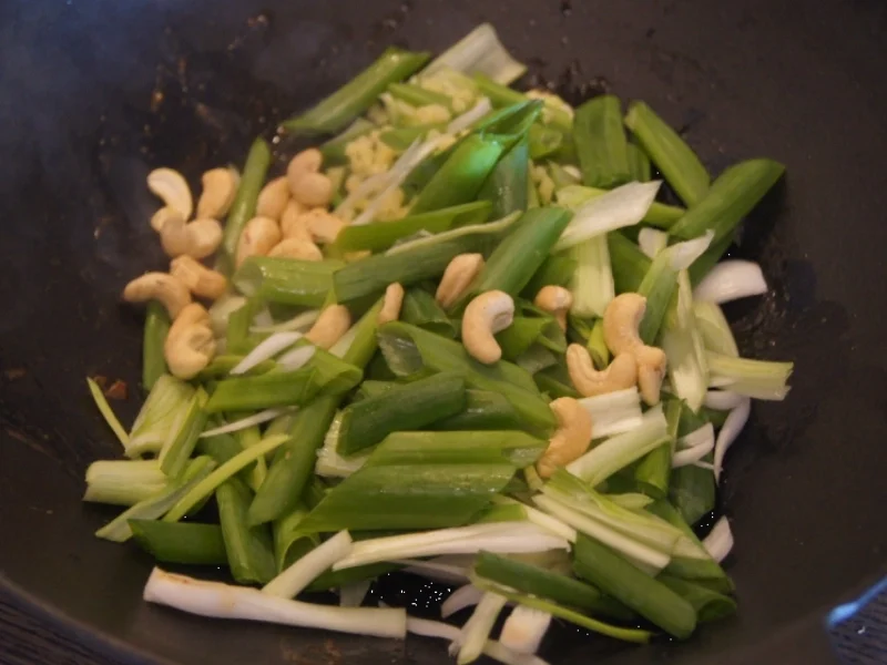 Rindfleisch mit Cashewkernen und Basmati Reis - Rezept - Bild Nr. 5846