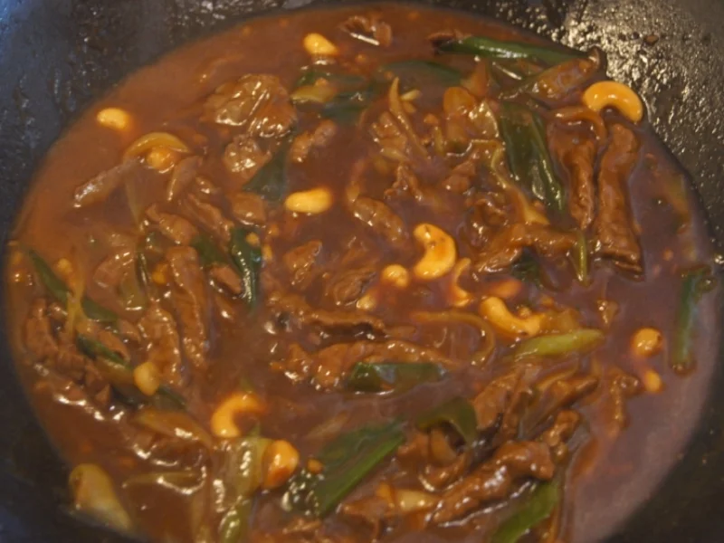 Rindfleisch mit Cashewkernen und Basmati Reis - Rezept - Bild Nr. 5849
