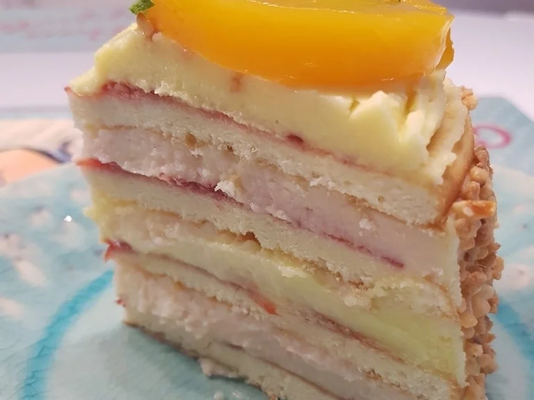 Rezept: Pfirsich Maracuja Torte im Kleinformat (20er) Bilderrezept :) Bild Nr. 5858 Pfirsich Maracuja Torte im Kleinformat (20er) Bilderrezept :) - Rezept - Bild Nr. 5858