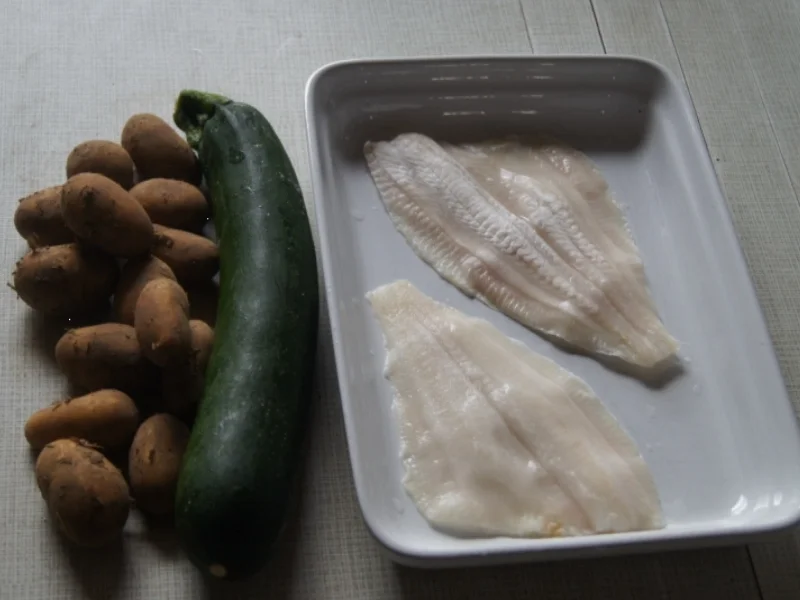 Rezept: Nordsee Schollenfilet mit Zucchini und Drillingen Bild Nr. 5844 Nordsee Schollenfilet mit Zucchini und Drillingen - Rezept - Bild Nr. 5844