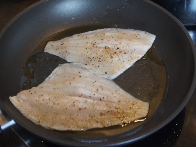 Rezept: Nordsee Schollenfilet mit Zucchini und Drillingen Bild Nr. 5845 Nordsee Schollenfilet mit Zucchini und Drillingen - Rezept - Bild Nr. 5845