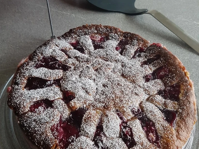 "Reisfladen" frisch geflückte Kirschen und Marzipankruste - Rezept - Bild Nr. 5843