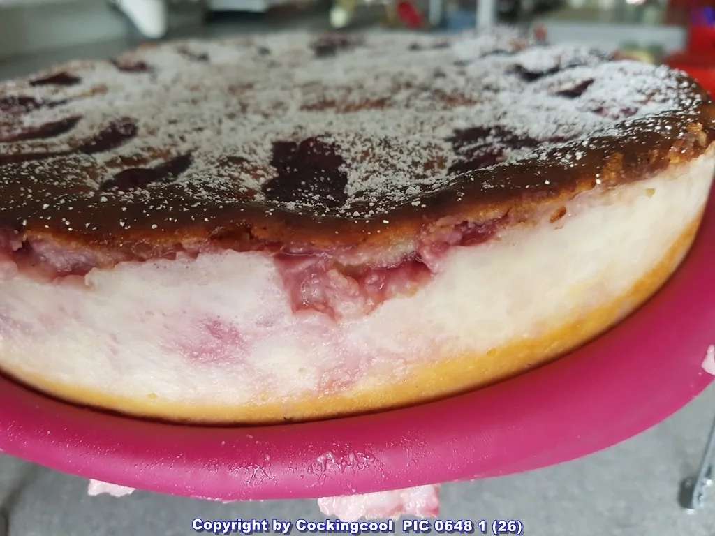 "Reisfladen" frisch geflückte Kirschen und Marzipankruste - Rezept - Bild Nr. 5862