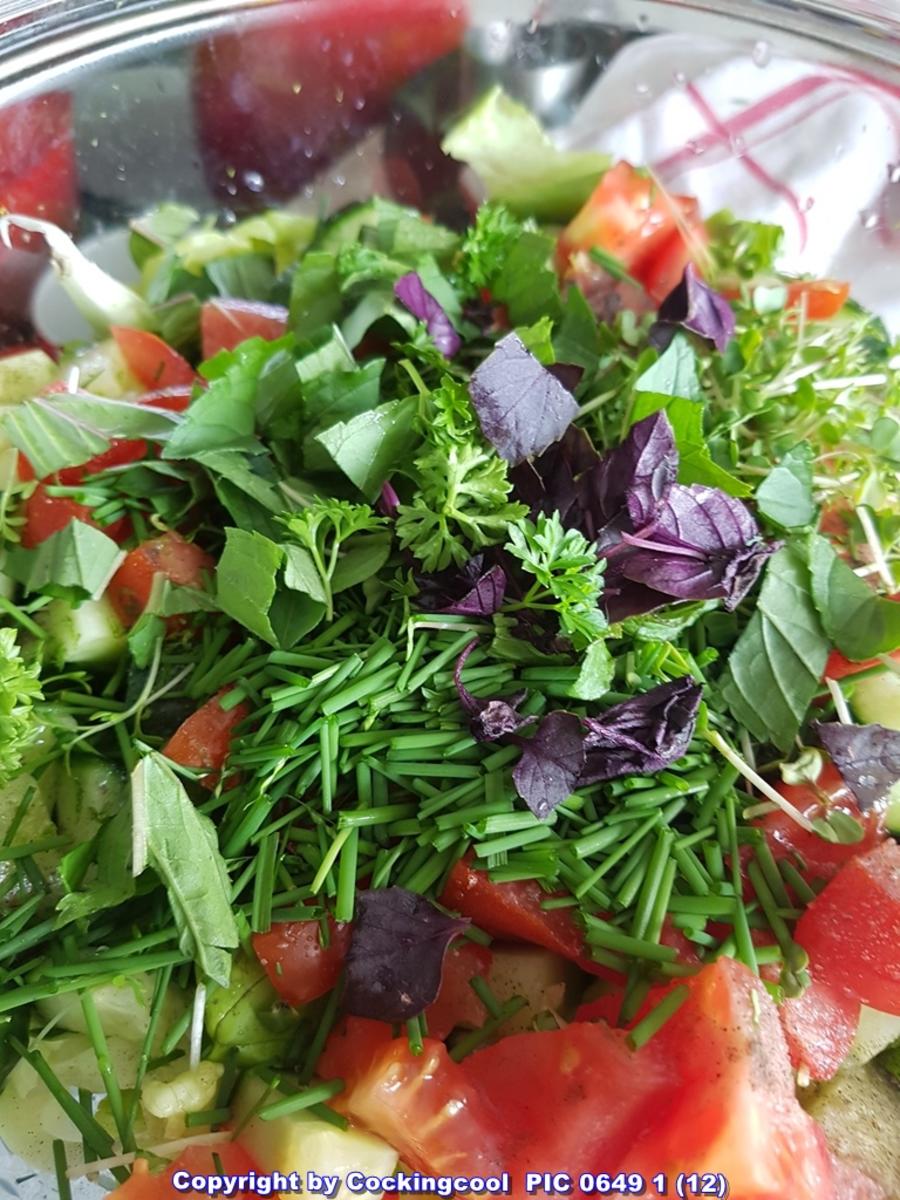Einfach nur Salat (naja alles aus dem Garten) mit Brot - Rezept - Bild Nr. 5856