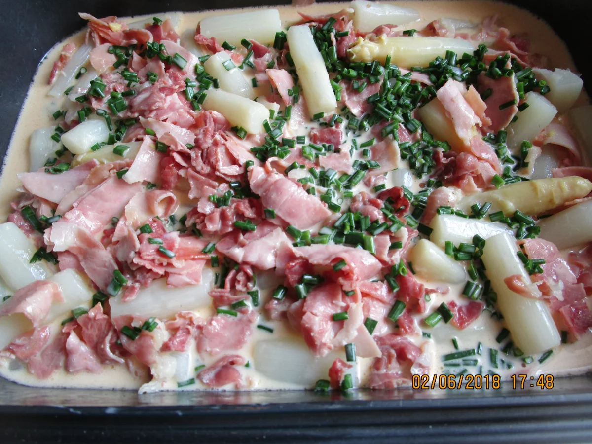 Rezept: Auflauf: Spargel mit Schinken und Käse-Sahne-Sauce Bild Nr. 5862 Auflauf: Spargel mit Schinken und Käse-Sahne-Sauce - Rezept - Bild Nr. 5862