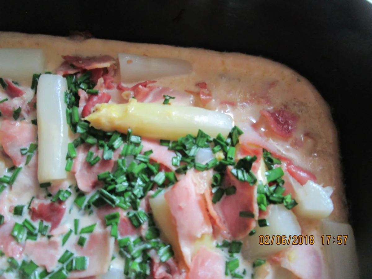 Rezept: Auflauf: Spargel mit Schinken und Käse-Sahne-Sauce Bild Nr. 5863 Auflauf: Spargel mit Schinken und Käse-Sahne-Sauce - Rezept - Bild Nr. 5863