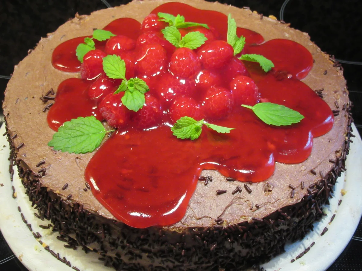 Backen: Himbeer-Schoko-Creme-Torte - Rezept - Bild Nr. 5865