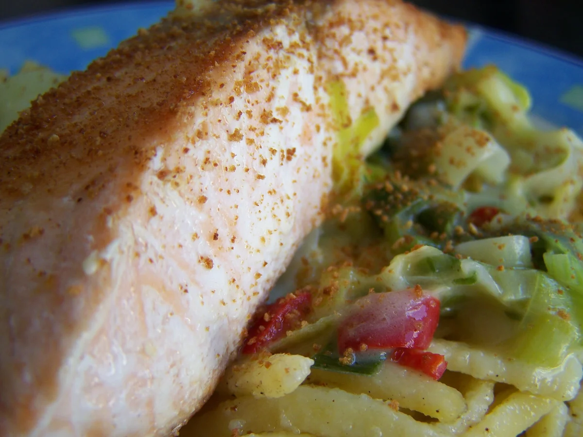 Rezept: Spätzle mit Zalm & Porreerahmgemüse Bild Nr. 6274 Spätzle mit Zalm & Porreerahmgemüse - Rezept - Bild Nr. 6274