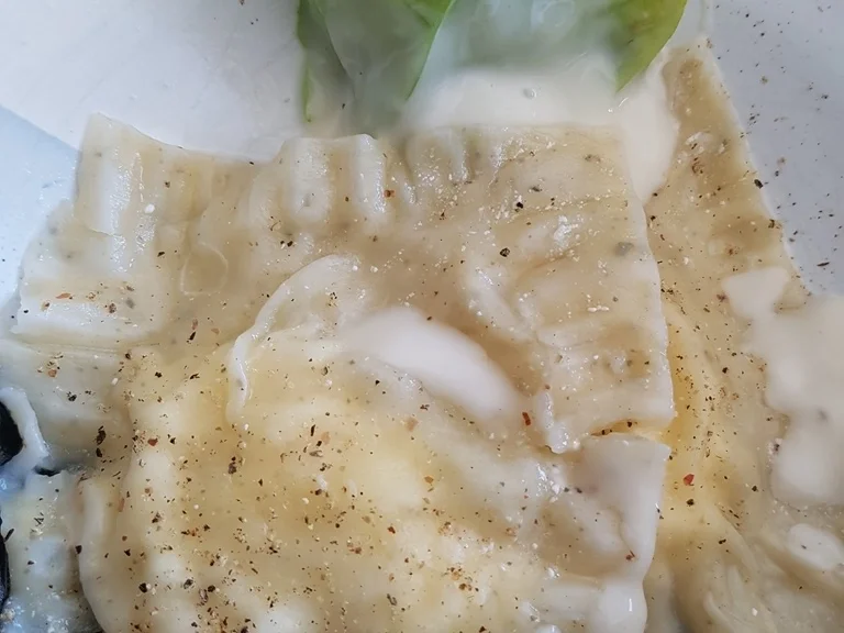 Ravioli so dünn das man den Teller sehen kann - Rezept - Bild Nr. 5866