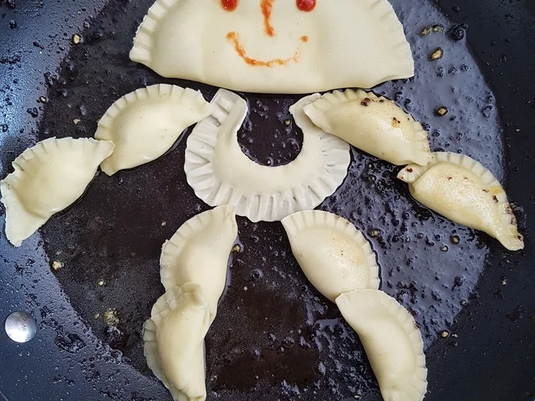 Ravioli so dünn das man den Teller sehen kann - Rezept - Bild Nr. 5869