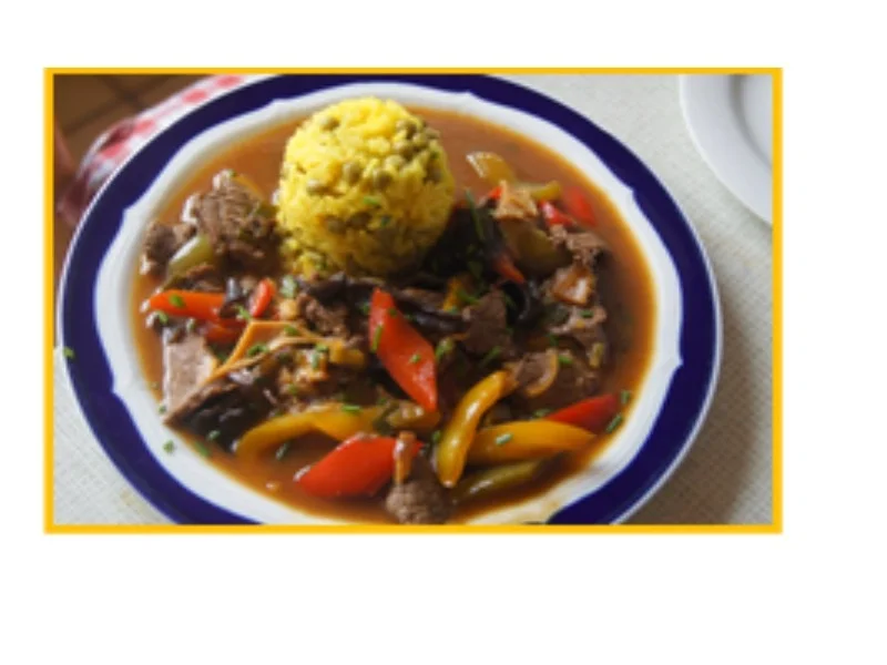 Rindfleisch mit Paprika und gelber Reis mit Erbsen - Rezept - Bild Nr. 5886