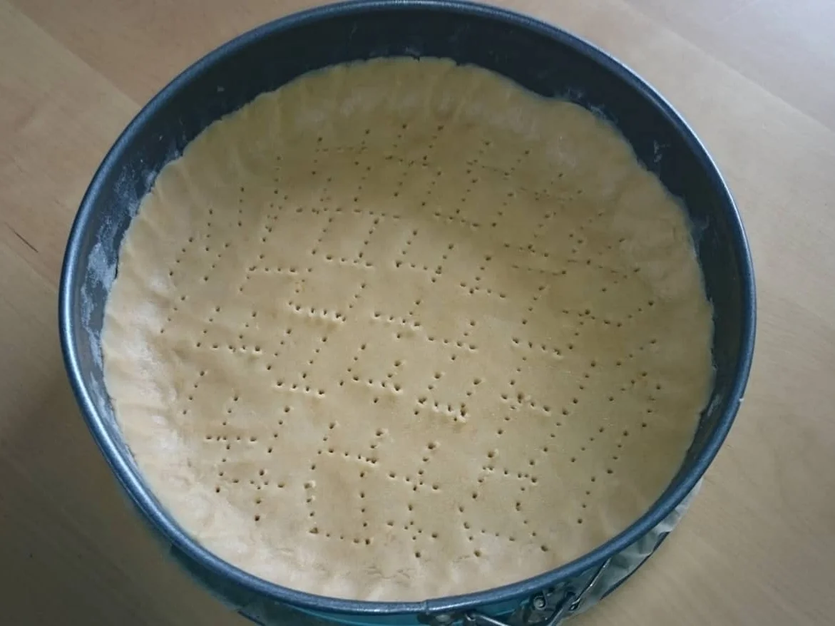 Rhabarber-Kuchen mit Baiserhaube - Rezept - Bild Nr. 5887