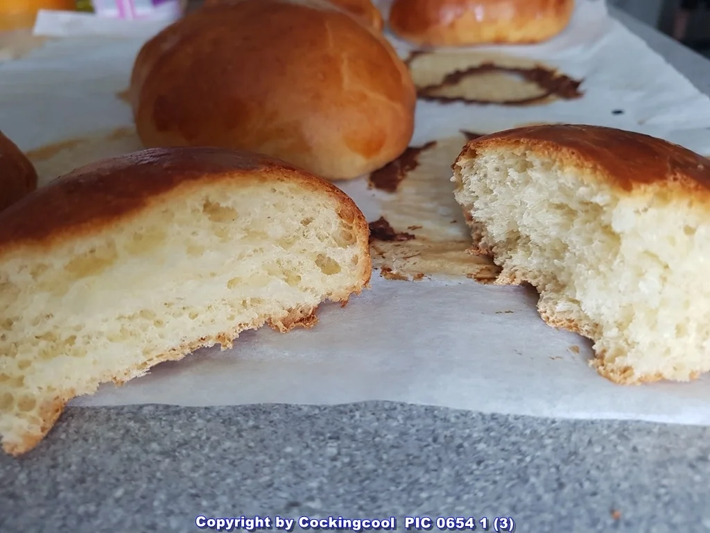 Rezept: "Milchbrötchen" so wie sie früher geschmeckt haben Bild Nr. 5886 "Milchbrötchen" so wie sie früher geschmeckt haben - Rezept - Bild Nr. 5886