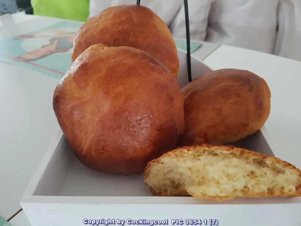 Rezept: "Milchbrötchen" so wie sie früher geschmeckt haben Bild Nr. 5891 "Milchbrötchen" so wie sie früher geschmeckt haben - Rezept - Bild Nr. 5891