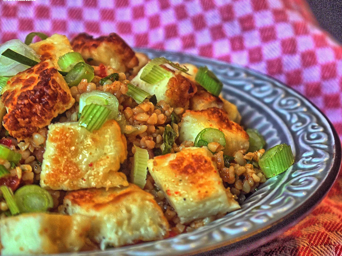 Bulgursalat mit scharfem Halloumi - Rezept - Bild Nr. 5886