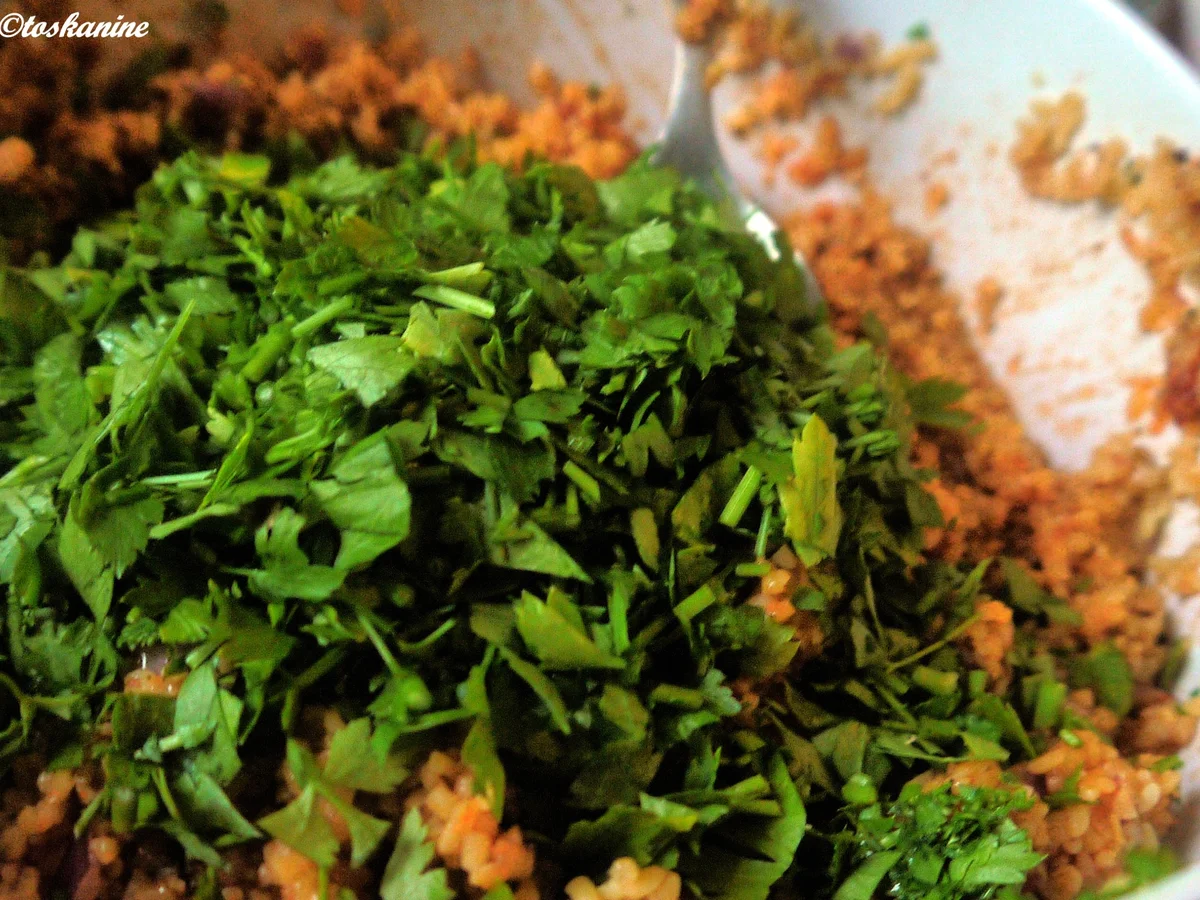 Bulgursalat mit scharfem Halloumi - Rezept - Bild Nr. 5890
