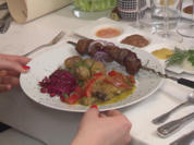 Kaukasische Nostalgie: Schaschlik vom Kalb und Auberginen-Paprika-Tomaten-Törtchen - Rezept - Bild Nr. 2