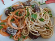 Vollkornspaghetti und  Möhrenspaghetti mit Champigons - Rezept - Bild Nr. 5886