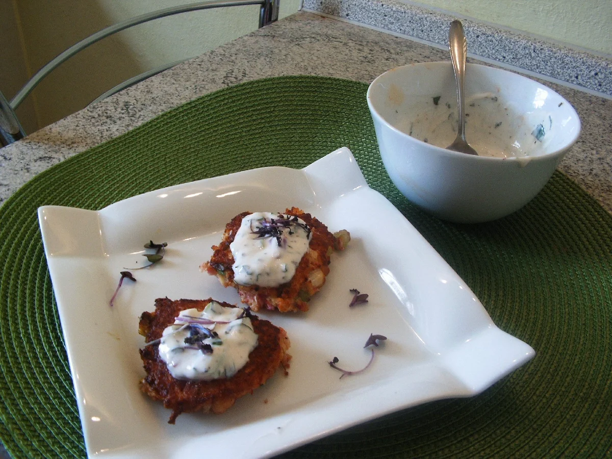 Radieschen-Bratlinge mit Dip - Rezept - Bild Nr. 5887