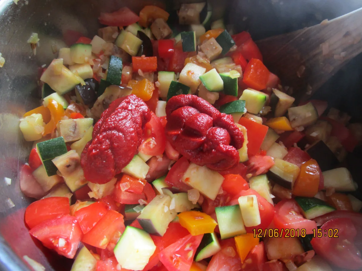 Rezept: Aus der französischen Küche: Originales Ratatouille Bild Nr. 5905 Aus der französischen Küche: Originales Ratatouille - Rezept - Bild Nr. 5905