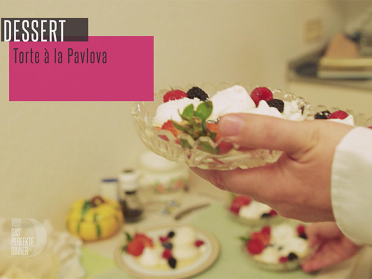 Torte „Baiser á la Pavlova“ mit frischen Beeren - Rezept - Bild Nr. 5887
