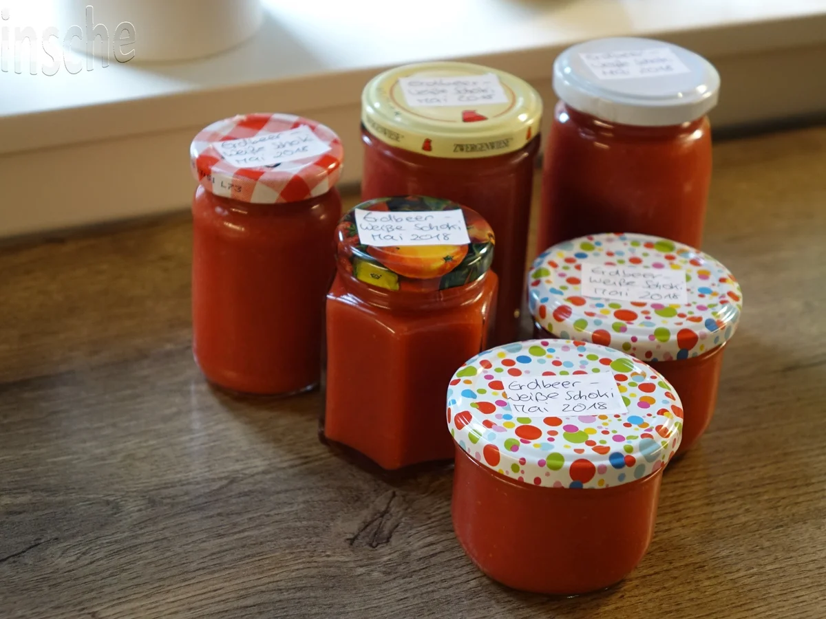 Rezept: Erdbeer-Weiße Schokolade-Marmelade Bild Nr. 4 Erdbeer-Weiße Schokolade-Marmelade - Rezept - Bild Nr. 4