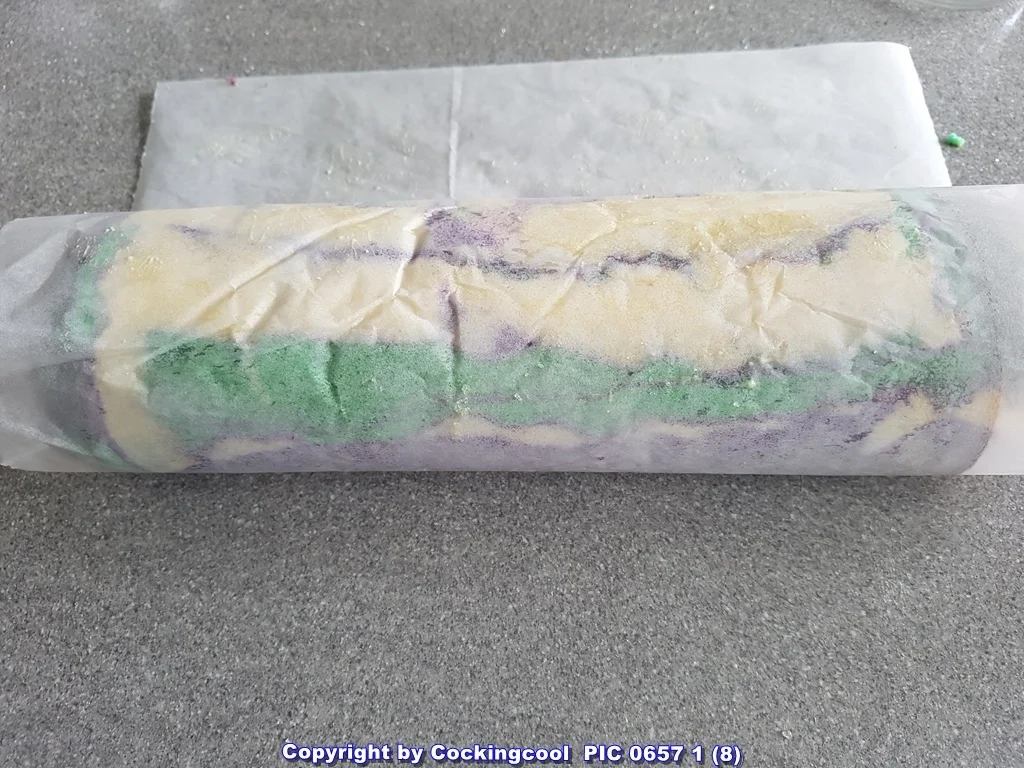 Rezept: Biskuitrolle mit "Mango Mascarpone" Füllung Bild Nr. 5896 Biskuitrolle mit "Mango Mascarpone" Füllung - Rezept - Bild Nr. 5896