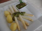 Spargel mit Cornichons-Gürkchen-Petersilien-Salsa - Rezept - Bild Nr. 5911