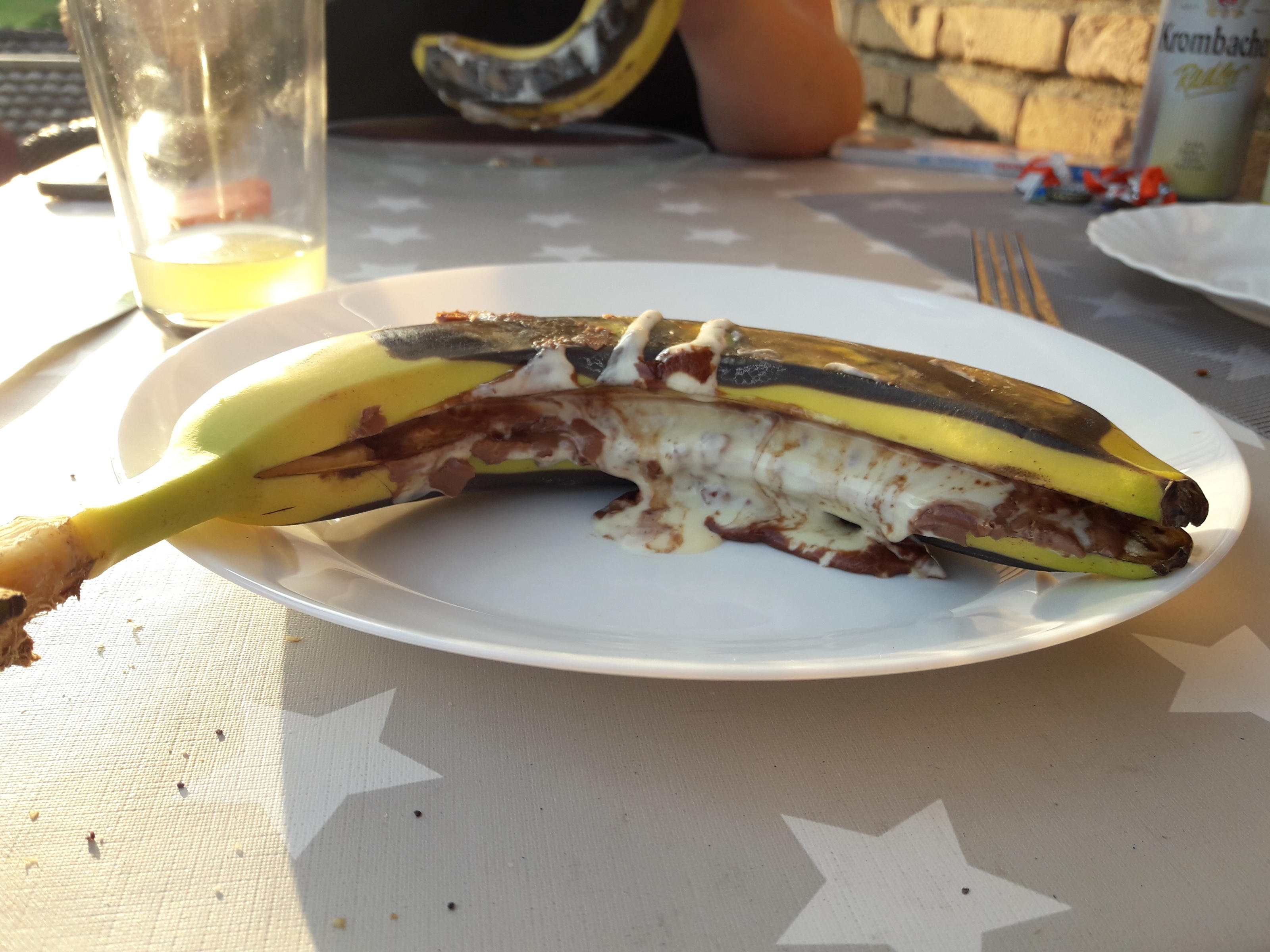 Grill-Banane mit Kinderschokolade - Rezept von franzi999