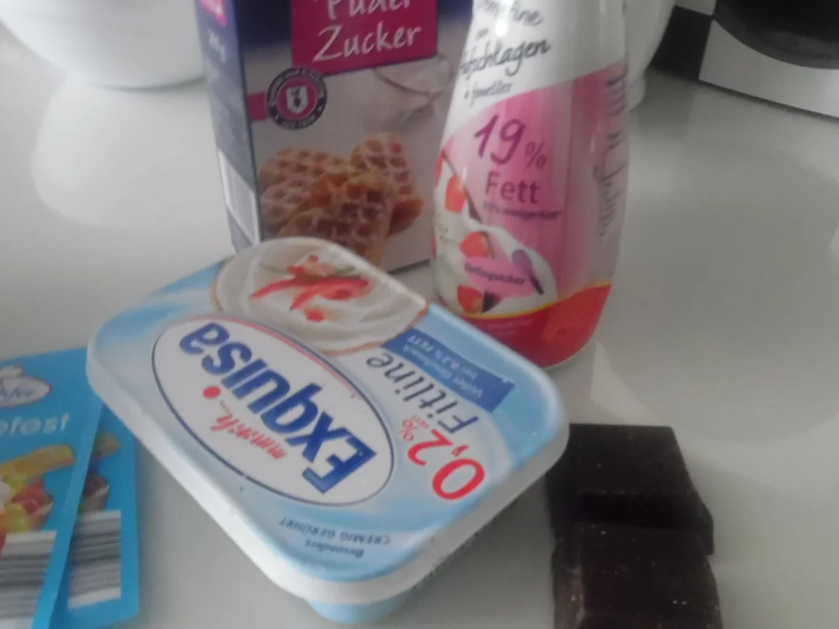 "Kirsch-Pyramide" Schwarzwälder Art - Rezept - Bild Nr. 5950