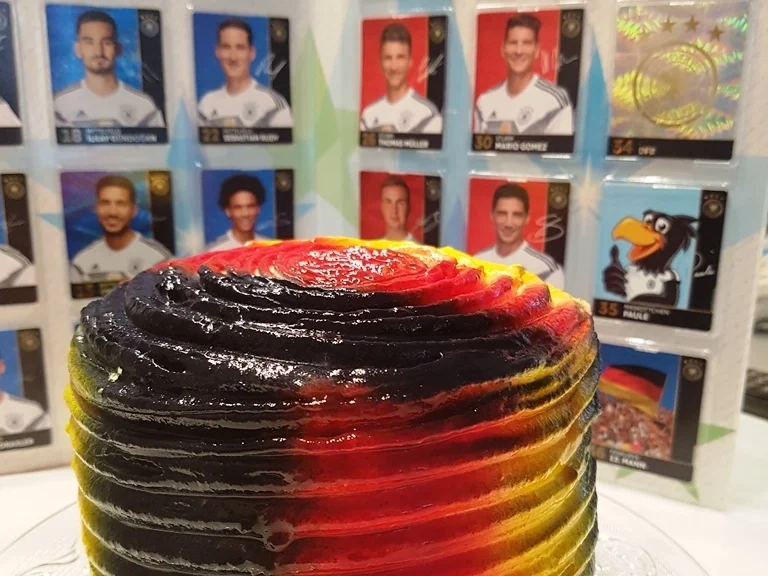 Rezept: WM Torte für meinen JONI Bild Nr. 5966 WM Torte für meinen JONI - Rezept - Bild Nr. 5966