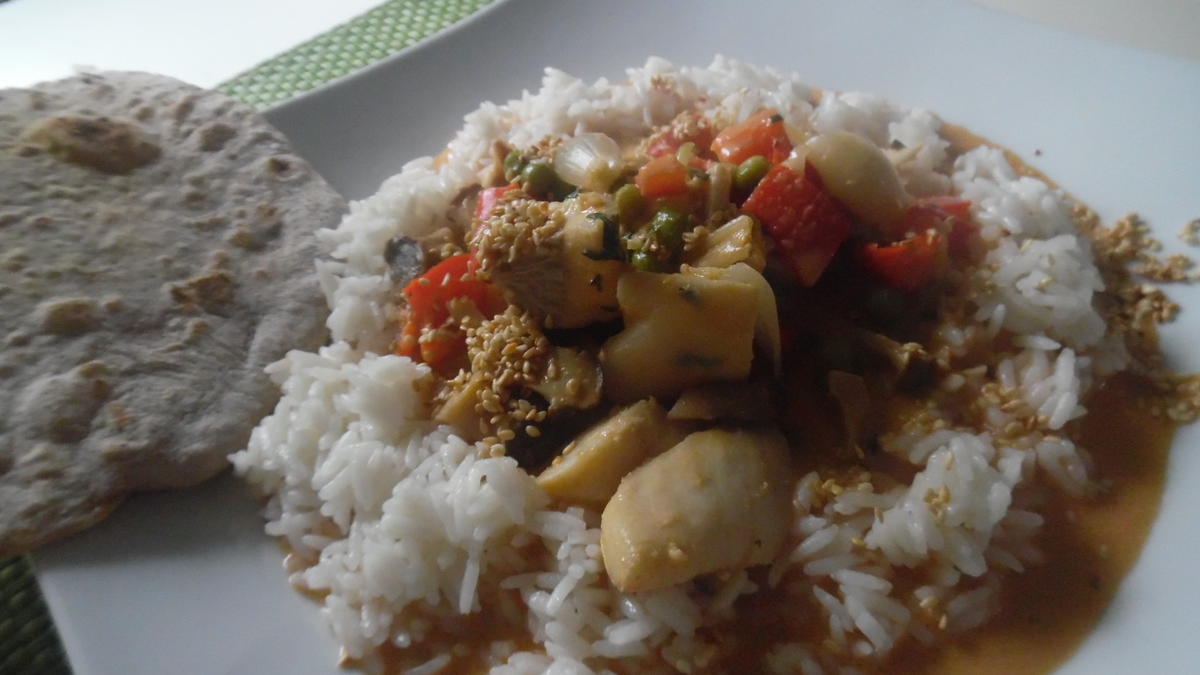 Fisch-Kokos-Curry (scharf) mit Jasminreis und Chapati - Rezept - Bild Nr. 5973