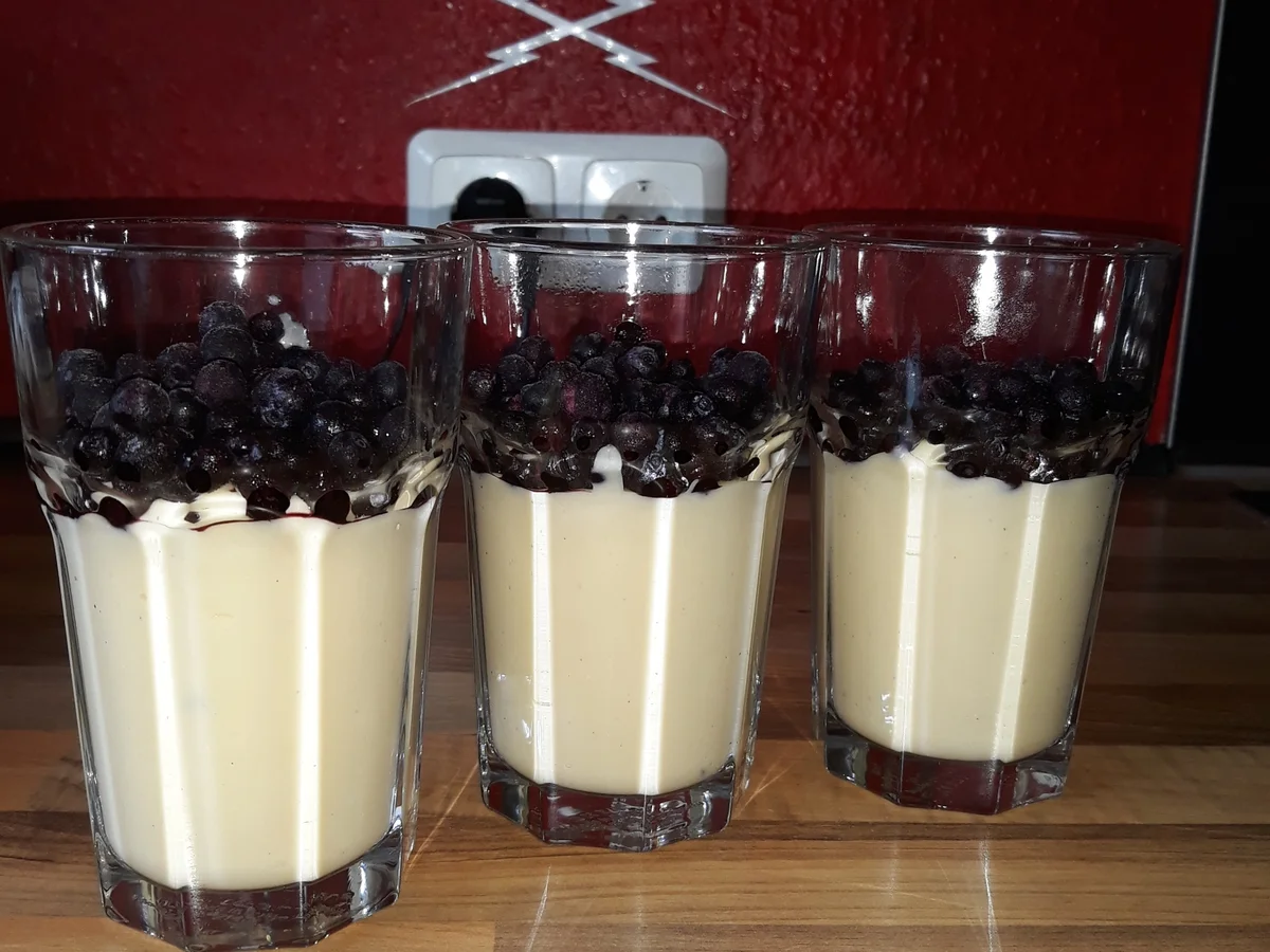 Vanillepudding mit Frischkäse - Rezept - Bild Nr. 5957