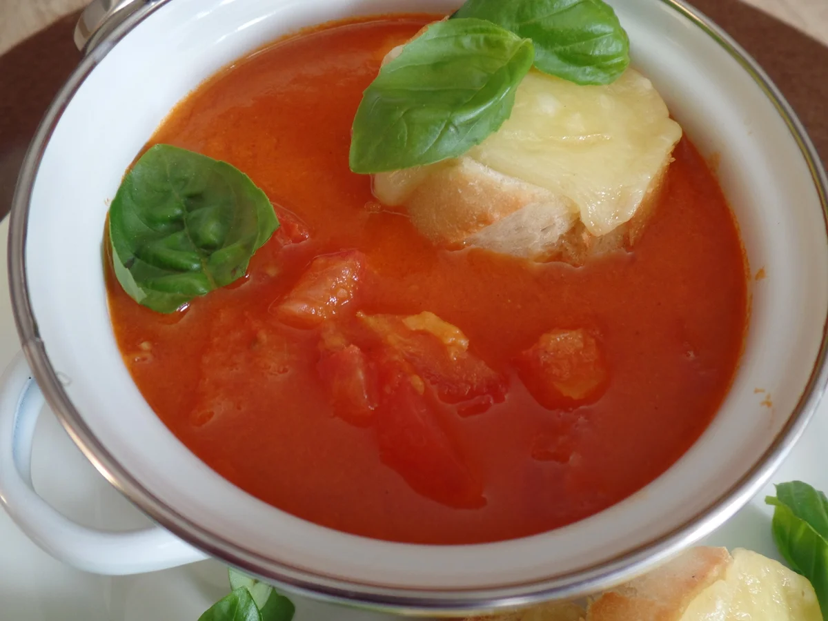 Rezept: Französische Tomatensuppe Bild Nr. 5958 Französische Tomatensuppe - Rezept - Bild Nr. 5958