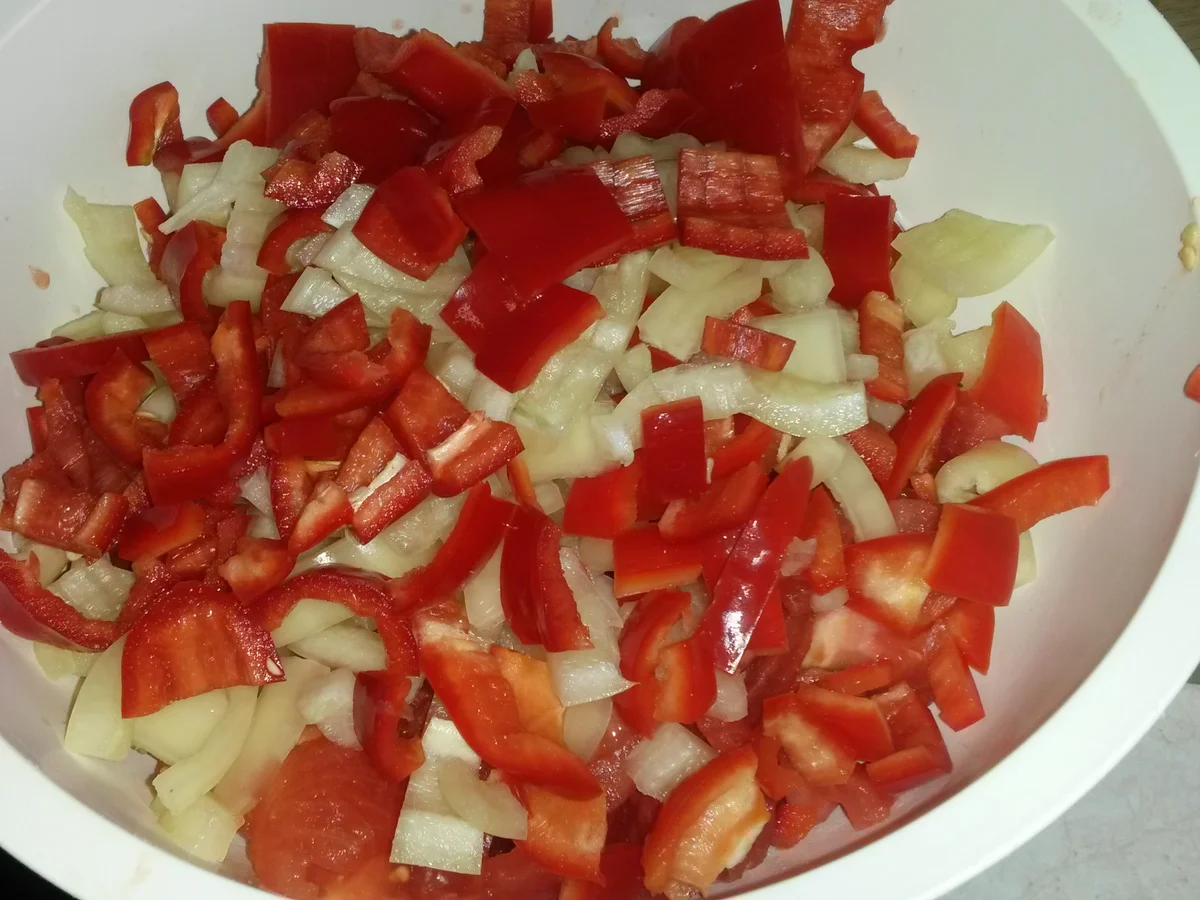 Paprika und Tomaten im überfluss,alles muss weg - Rezept - Bild Nr. 5976