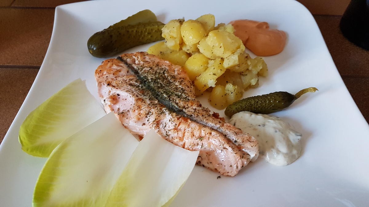 Norwegischer Wildlachs mit Kartoffeln - Rezept - Bild Nr. 6030