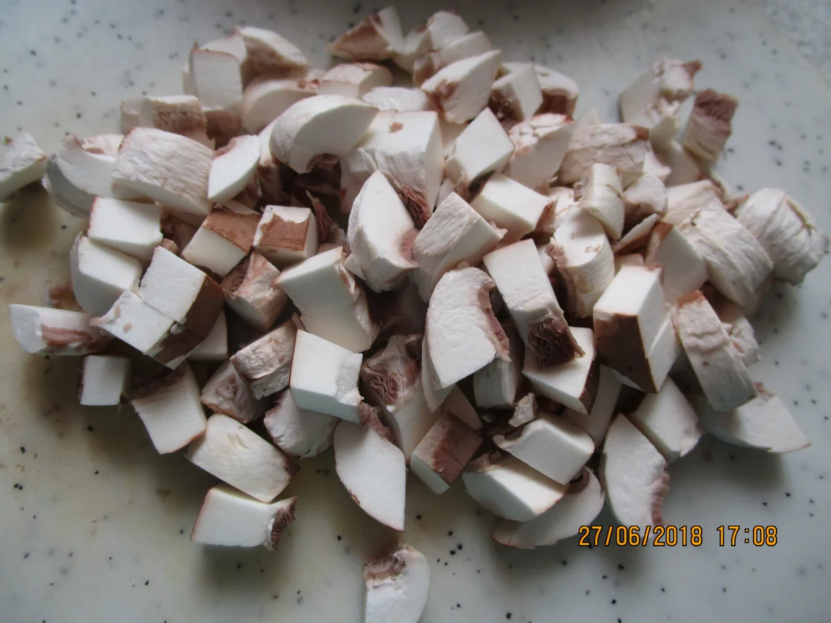 Die ersten Gartengurken pikant gefüllt... - Rezept - Bild Nr. 6032