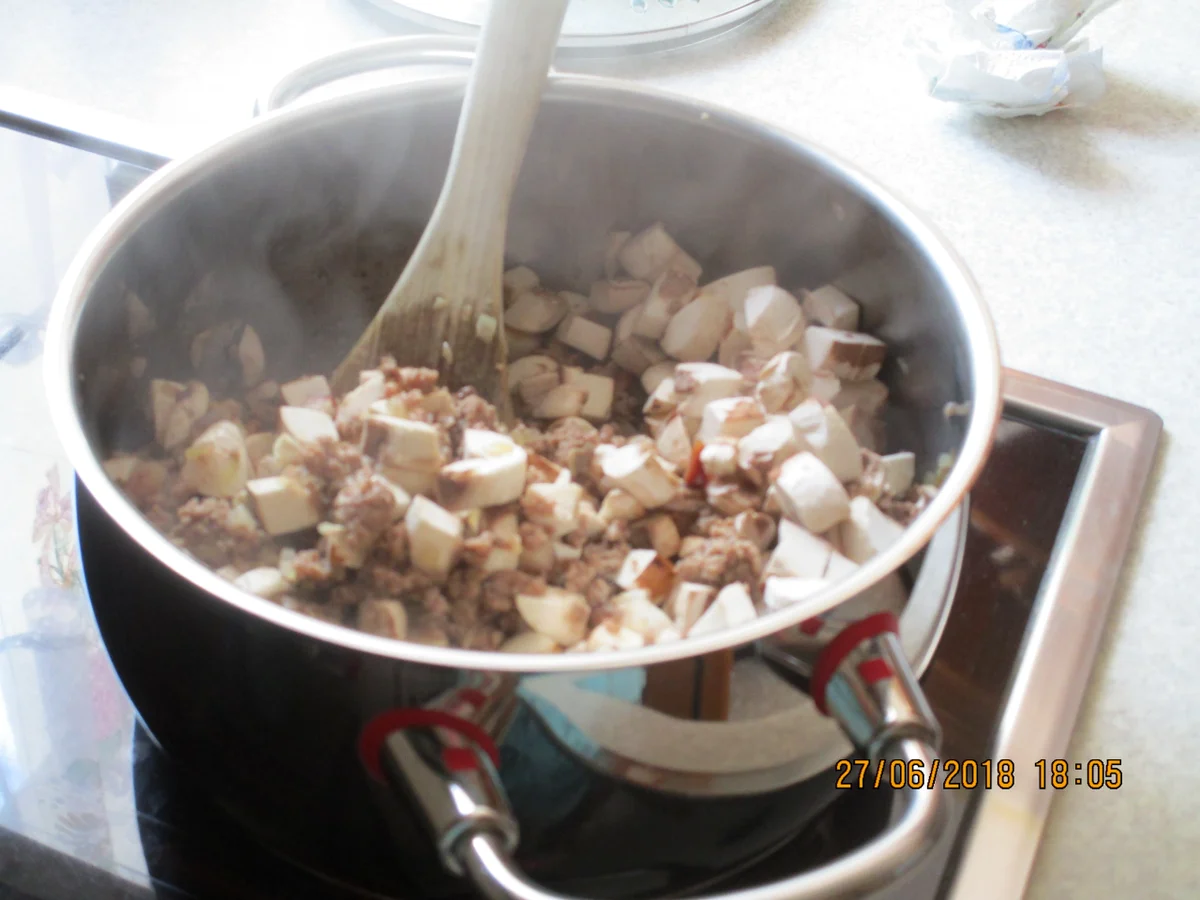 Die ersten Gartengurken pikant gefüllt... - Rezept - Bild Nr. 6037