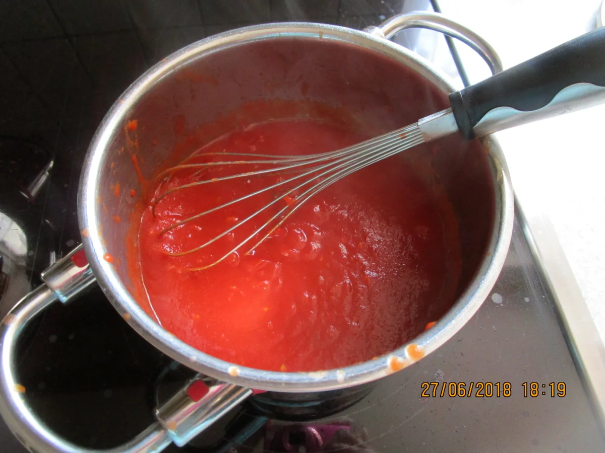 Die ersten Gartengurken pikant gefüllt... - Rezept - Bild Nr. 6038