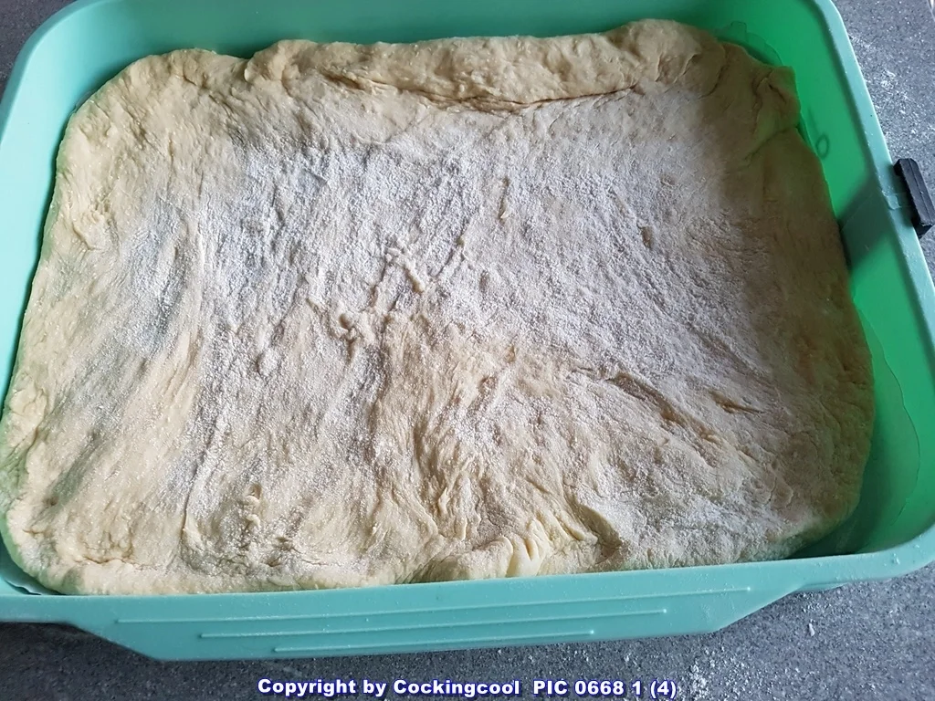 Oma Löffel`s Kuchen = Butterstreusel Blechkuchen - Rezept - Bild Nr. 6037