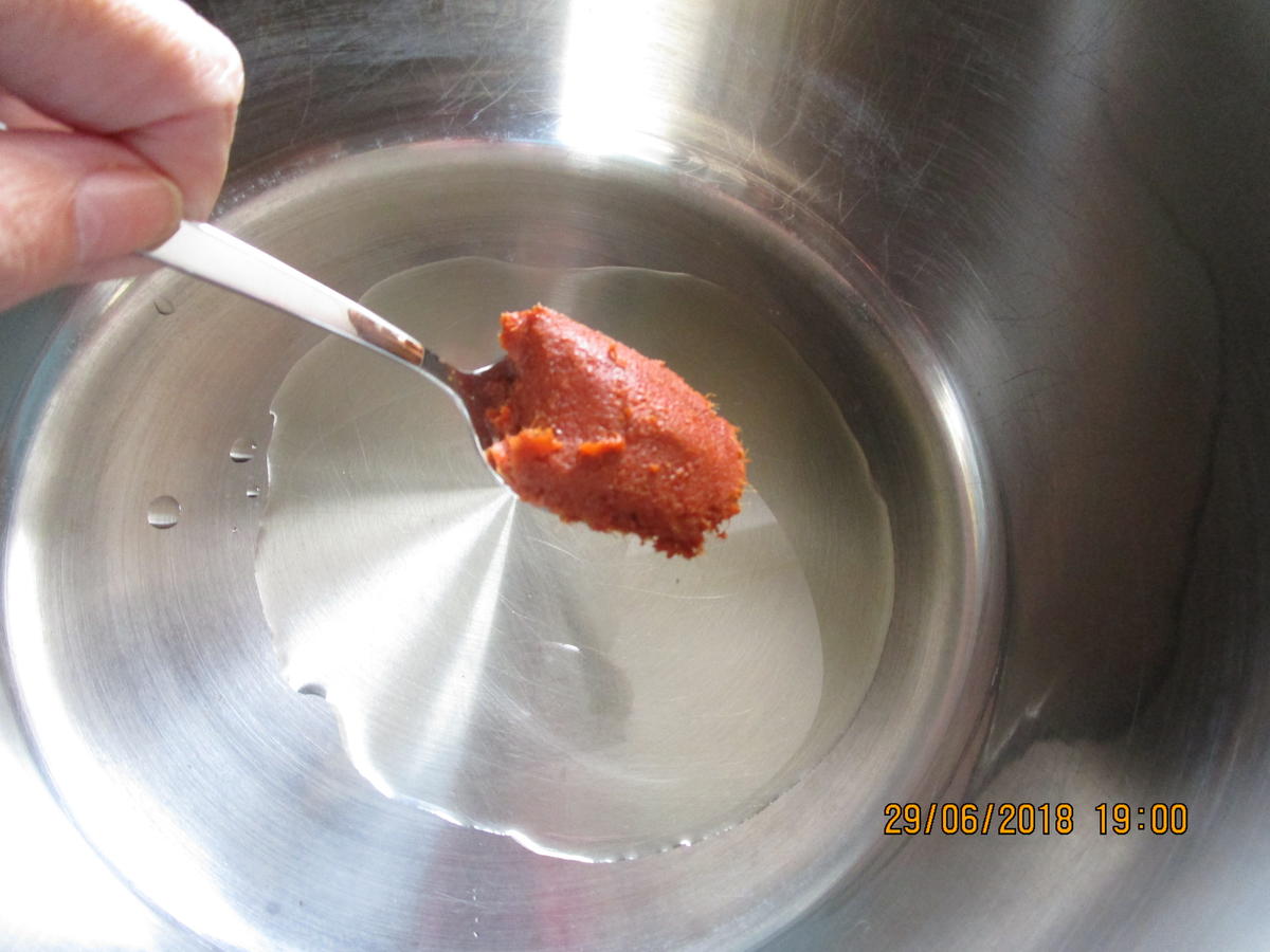 Hähnchenbrust m. Filet zu Bandnudeln aus Zucchini/Möhren und Tomatensauce - Rezept - Bild Nr. 6038