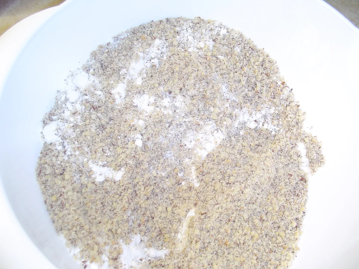 Rezept: Saftigster Nusskuchen, und schnell gemacht Bild Nr. 6037 Saftigster Nusskuchen, und schnell gemacht - Rezept - Bild Nr. 6037