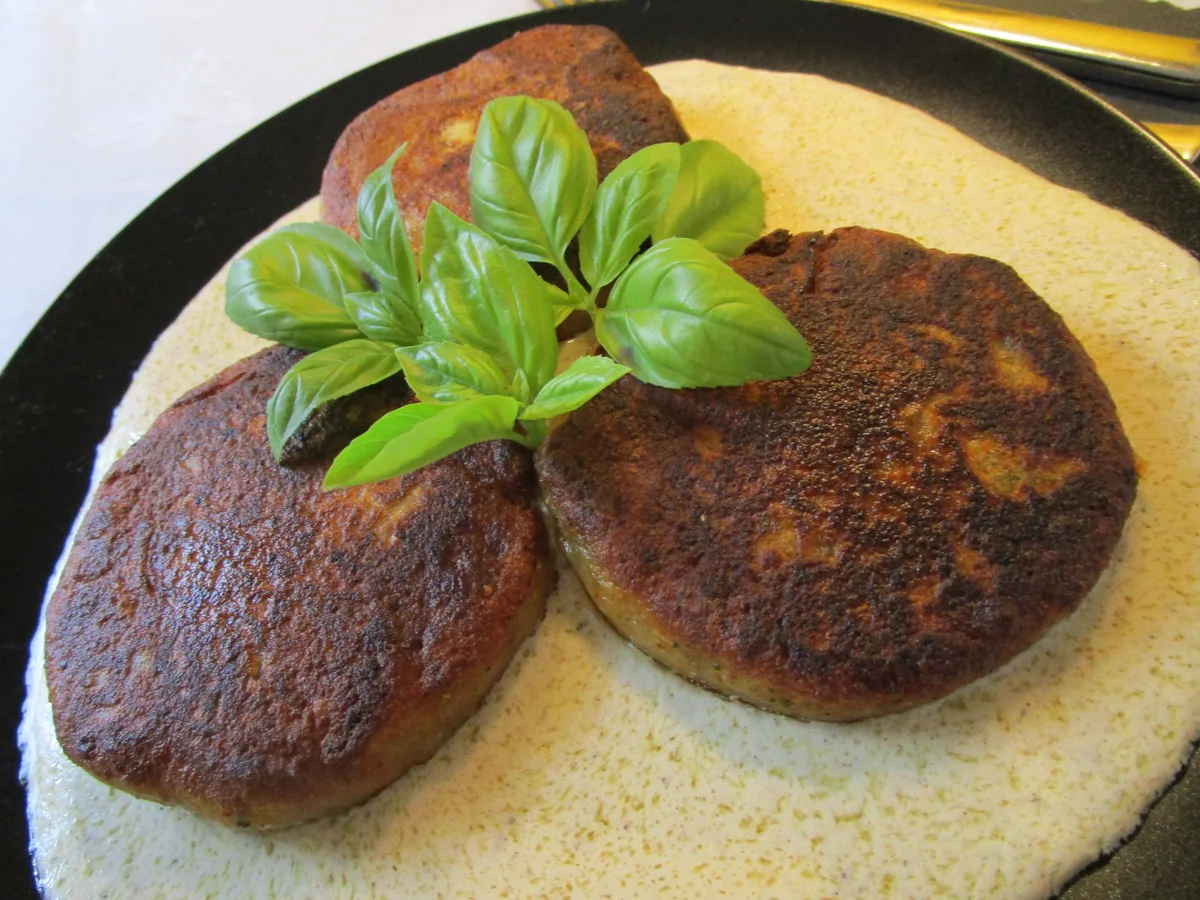 Rezept: Tex-Mex-Kartoffeltaler in Käse-Sahne-Soße Bild Nr. 6037 Tex-Mex-Kartoffeltaler in Käse-Sahne-Soße - Rezept - Bild Nr. 6037